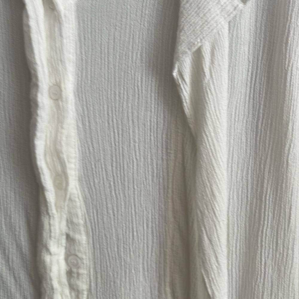 Hi-Lo Ruffle Front Detail Tunic - Picture 4 of 5